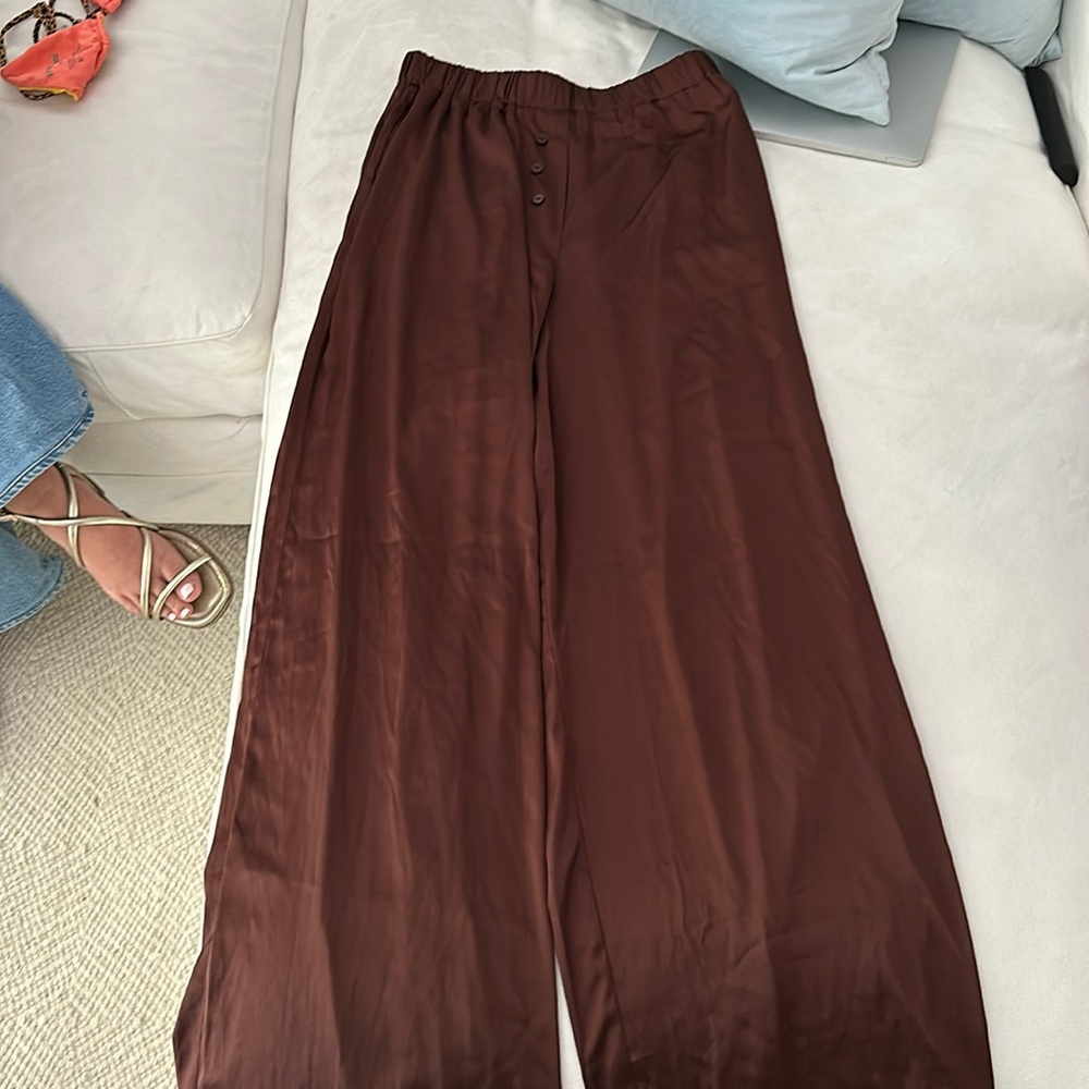 Daily drills silk brown pants !! XS/S
